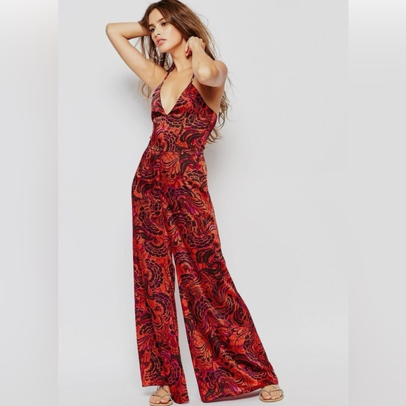 Jumpsuit/Romper - Picture 1 of 8